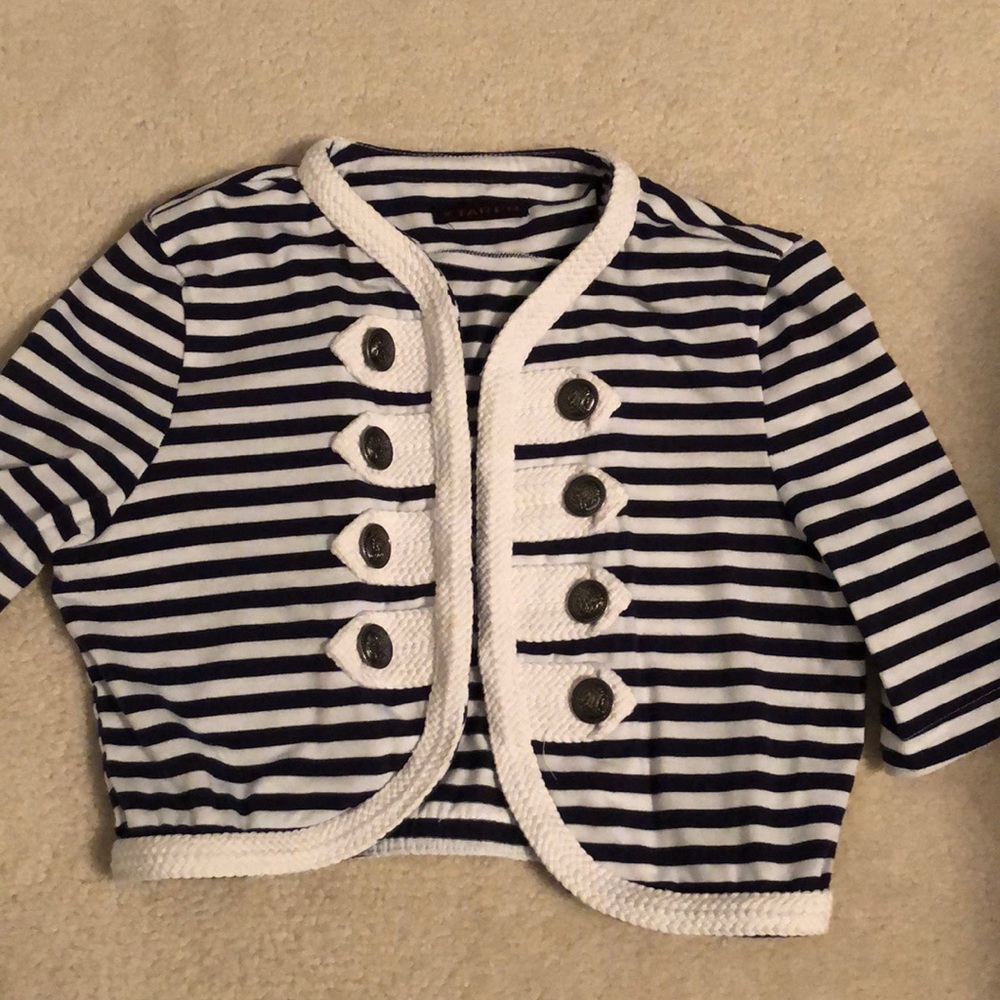 Blazer - Picture 1 of 2
